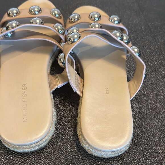 Marc Fisher Nude sandals with silver balls size 7 - Picture 3 of 7